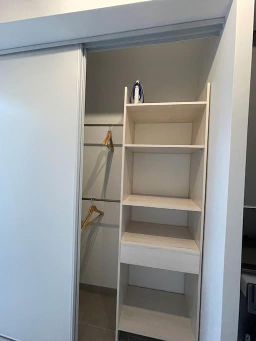 Appartement T2 La Ferte Gaucher A 200M Du Centre Buitenkant foto